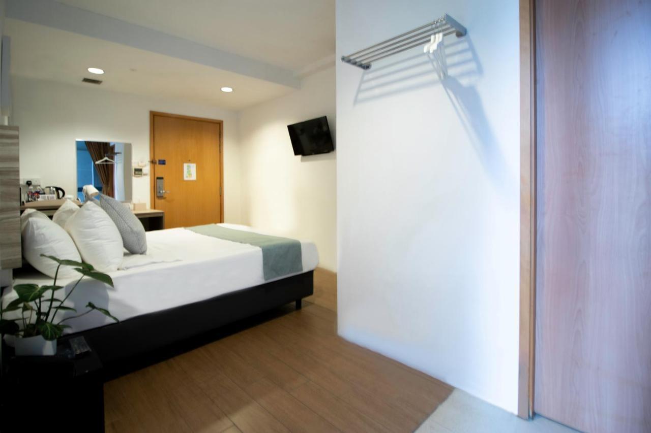 Victoria A Nuve Group Collection Hotel Singapore