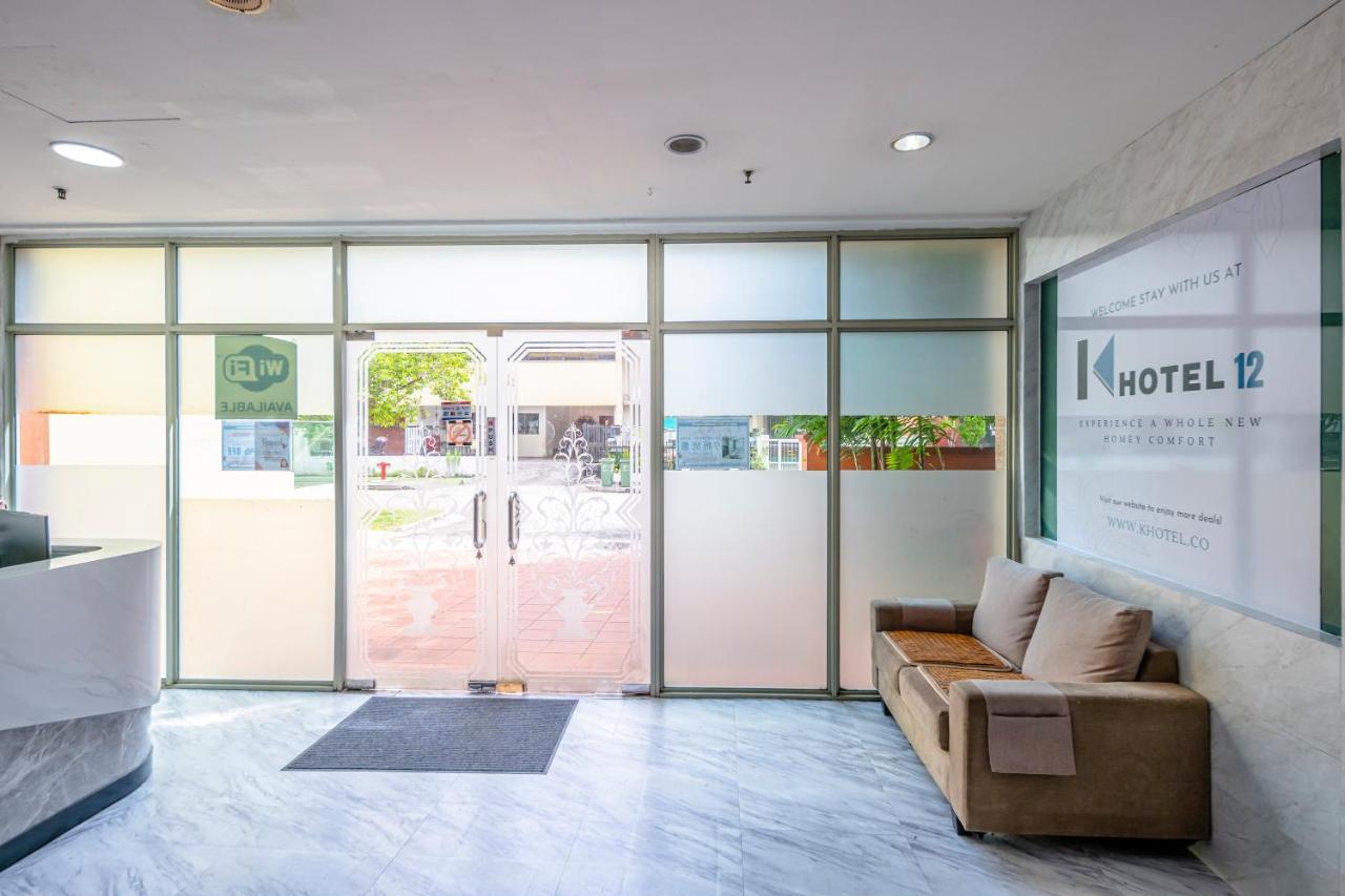 K 12 2* Singapore