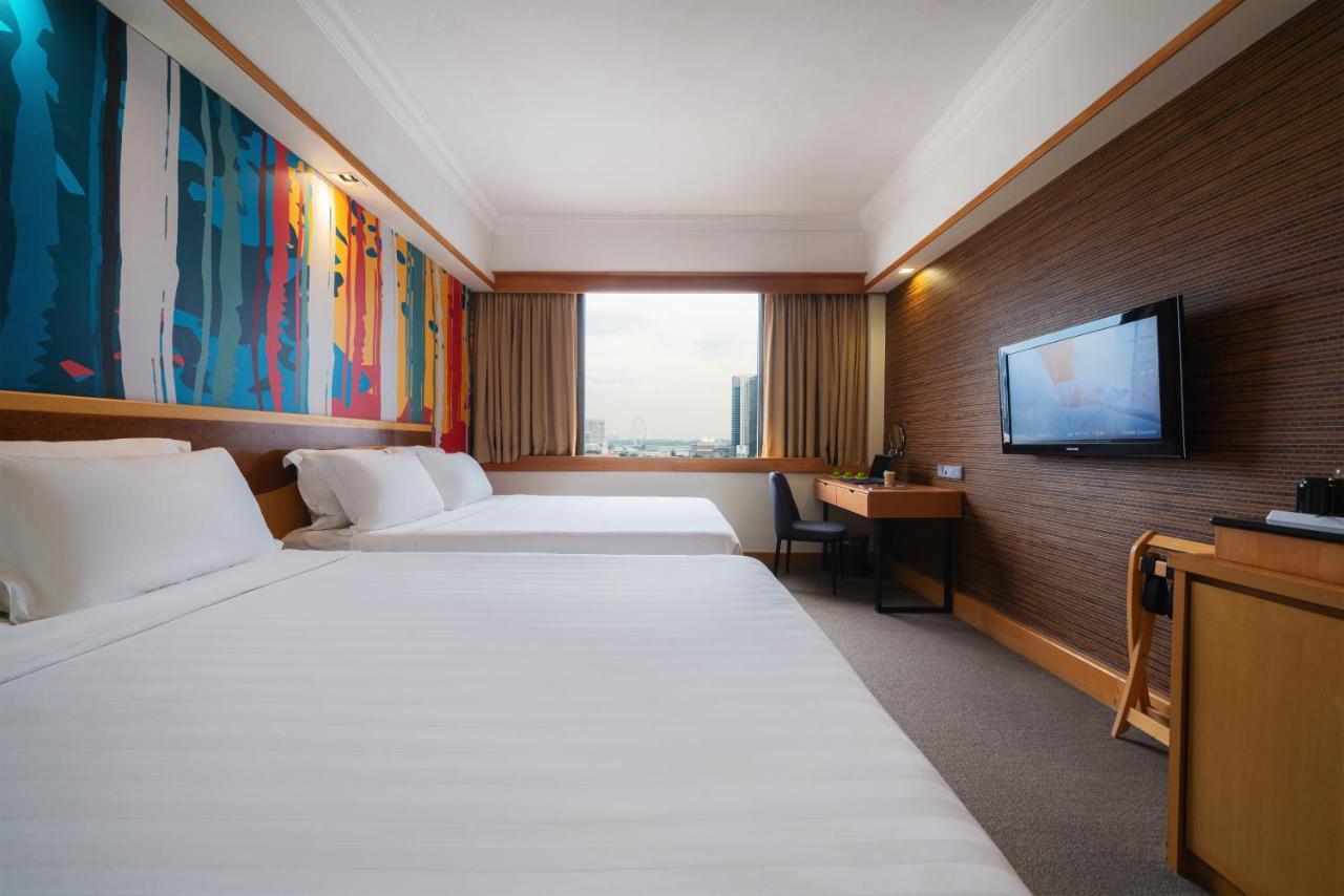 Hotel Furama City Centre 4*
