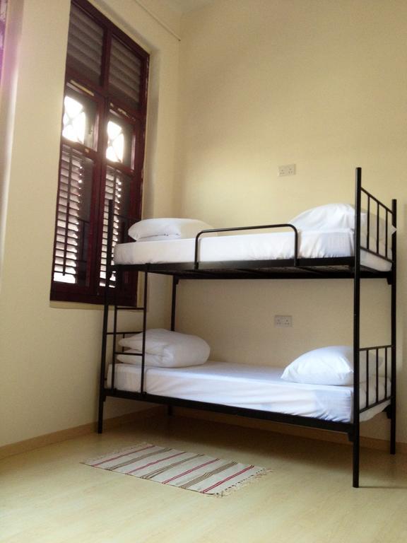 Lah Hostel