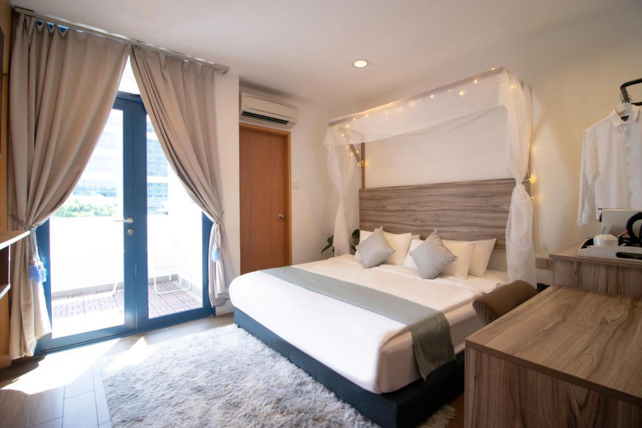 Victoria A Nuve Group Collection 3* Singapore