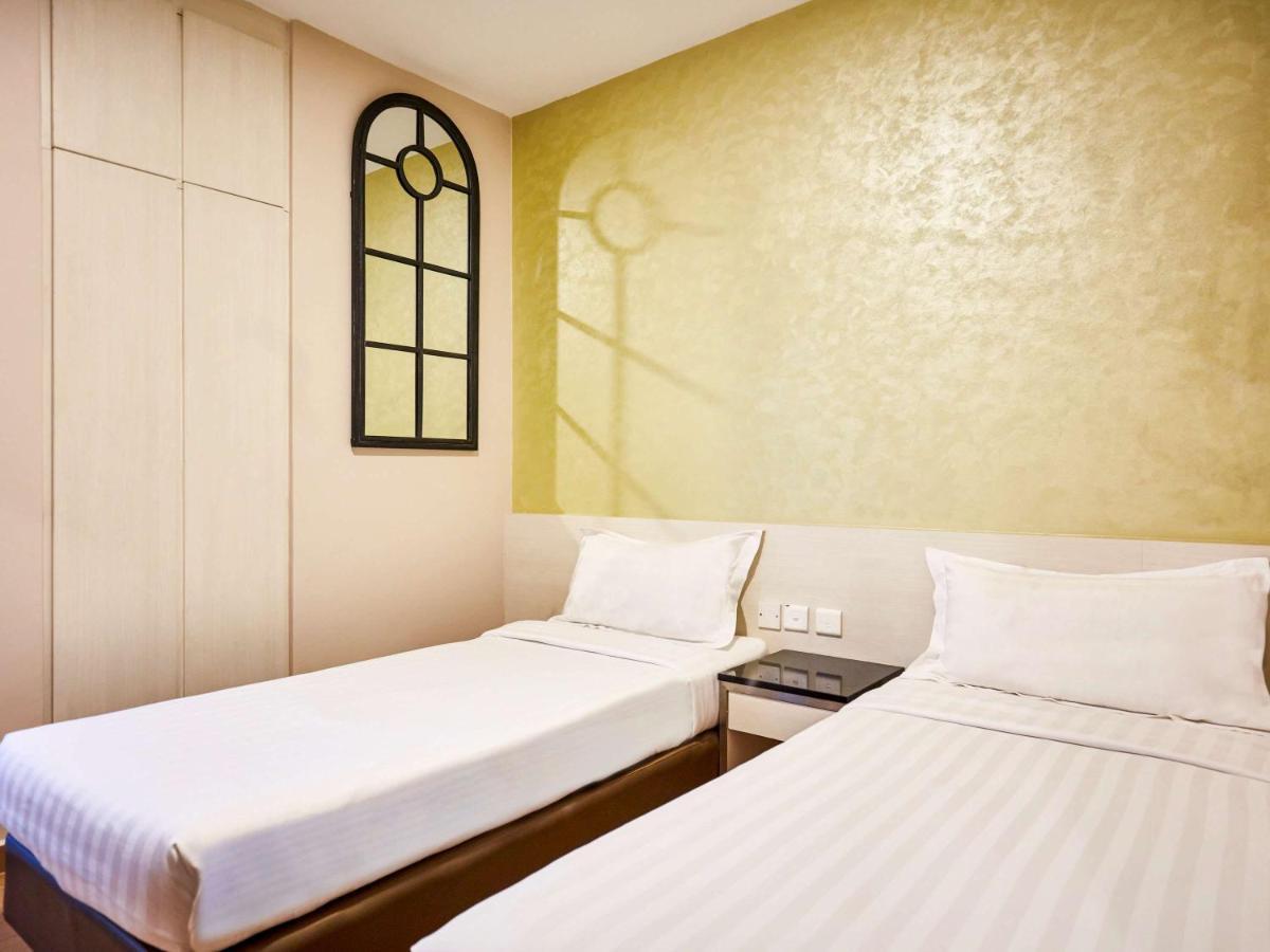 Ibis Budget West Coast 2*