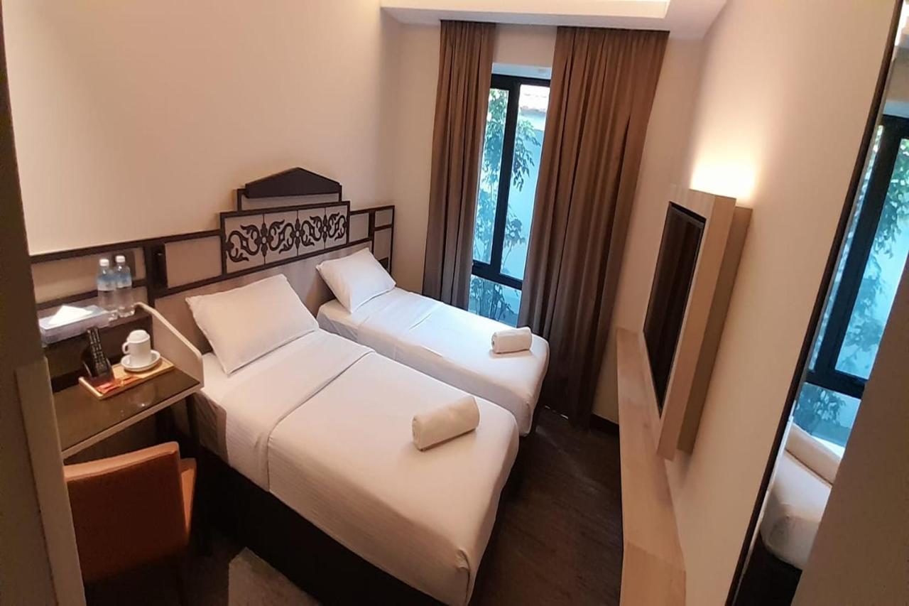 Hotel Lion Peak Hamilton Singapore