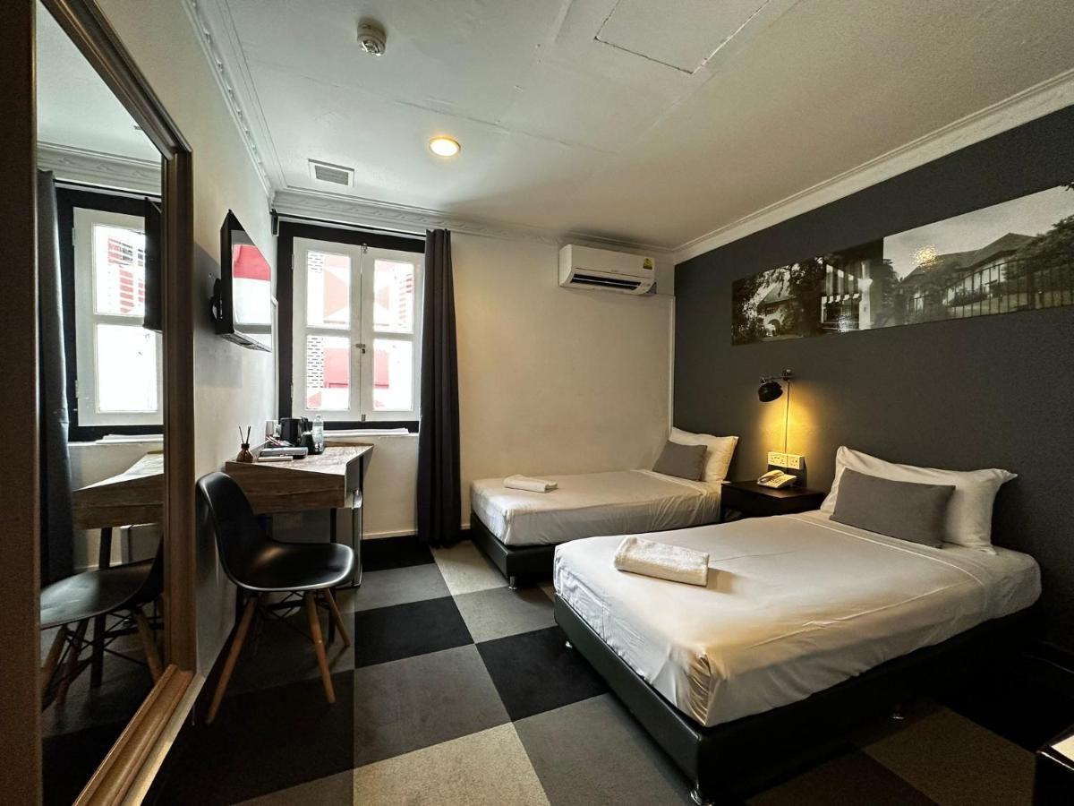 Check-Inn At Little India Hotel 3*