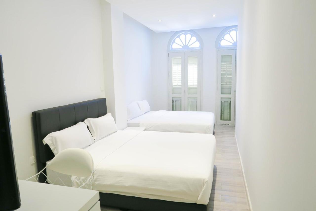 Comfy 6 By Ong Realty