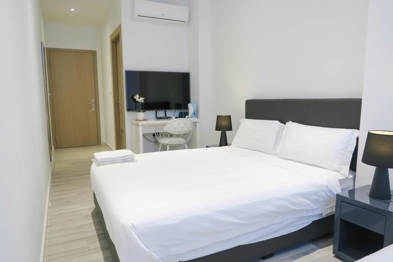 Comfy 6 By Ong Realty * Singapore