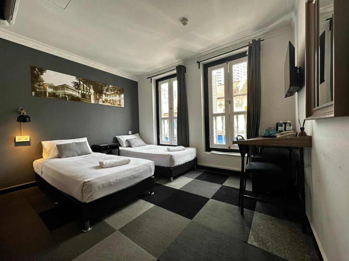 Check-Inn At Little India Hotel 3*