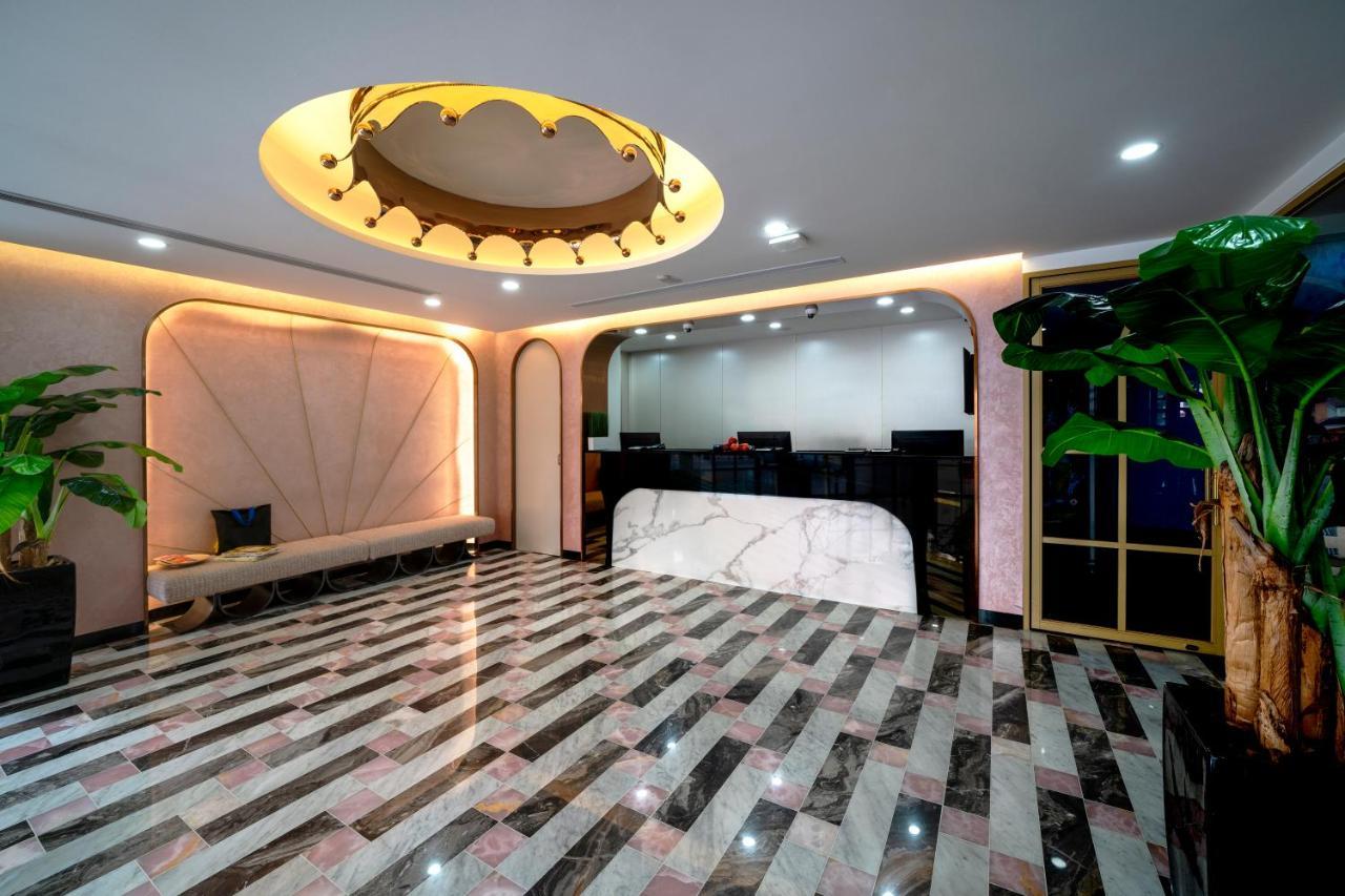81 Premier Princess Singapura