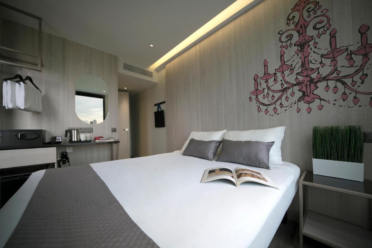 Hotel 81 Premier Princess Singapura