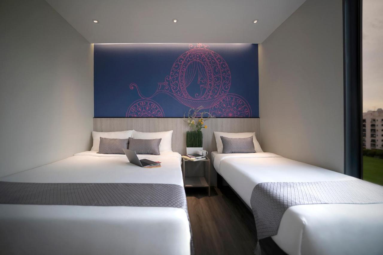 81 Premier Princess Singapura