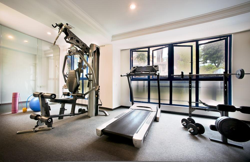 Harbour Hotel 3*