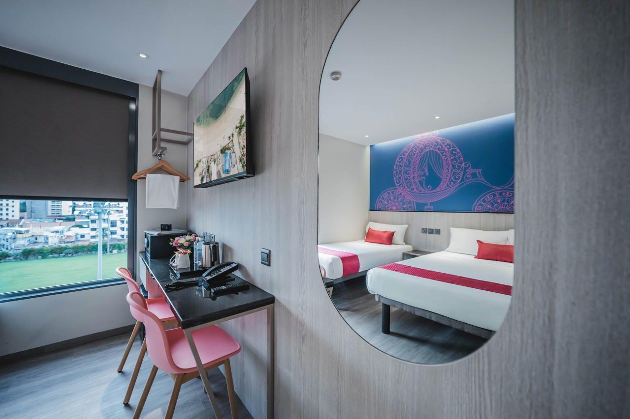 Hotel 81 Premier Princess 2*