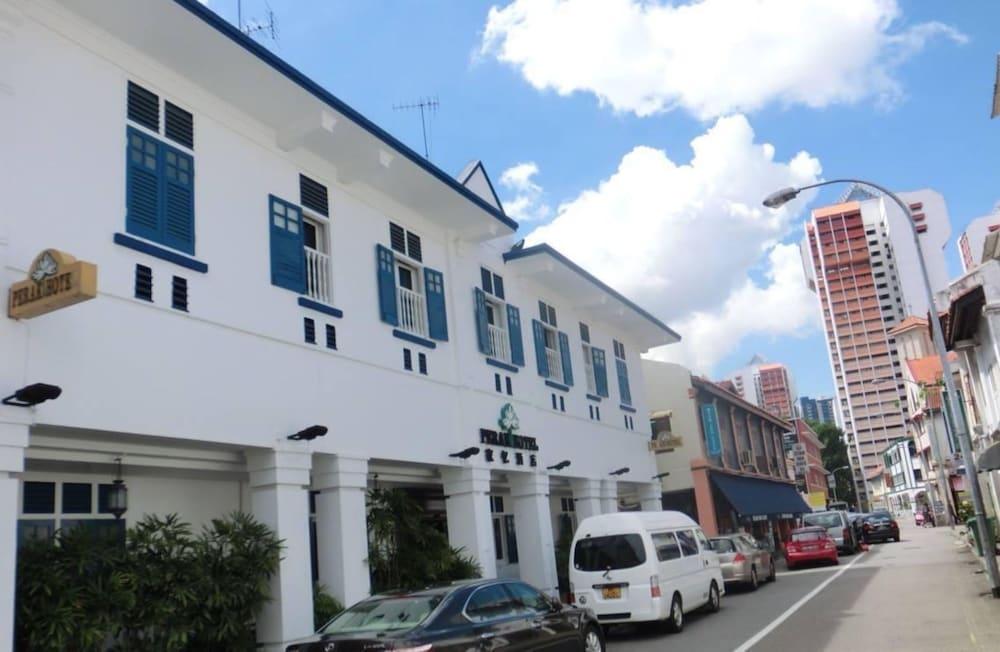 Perak Hotel 3*