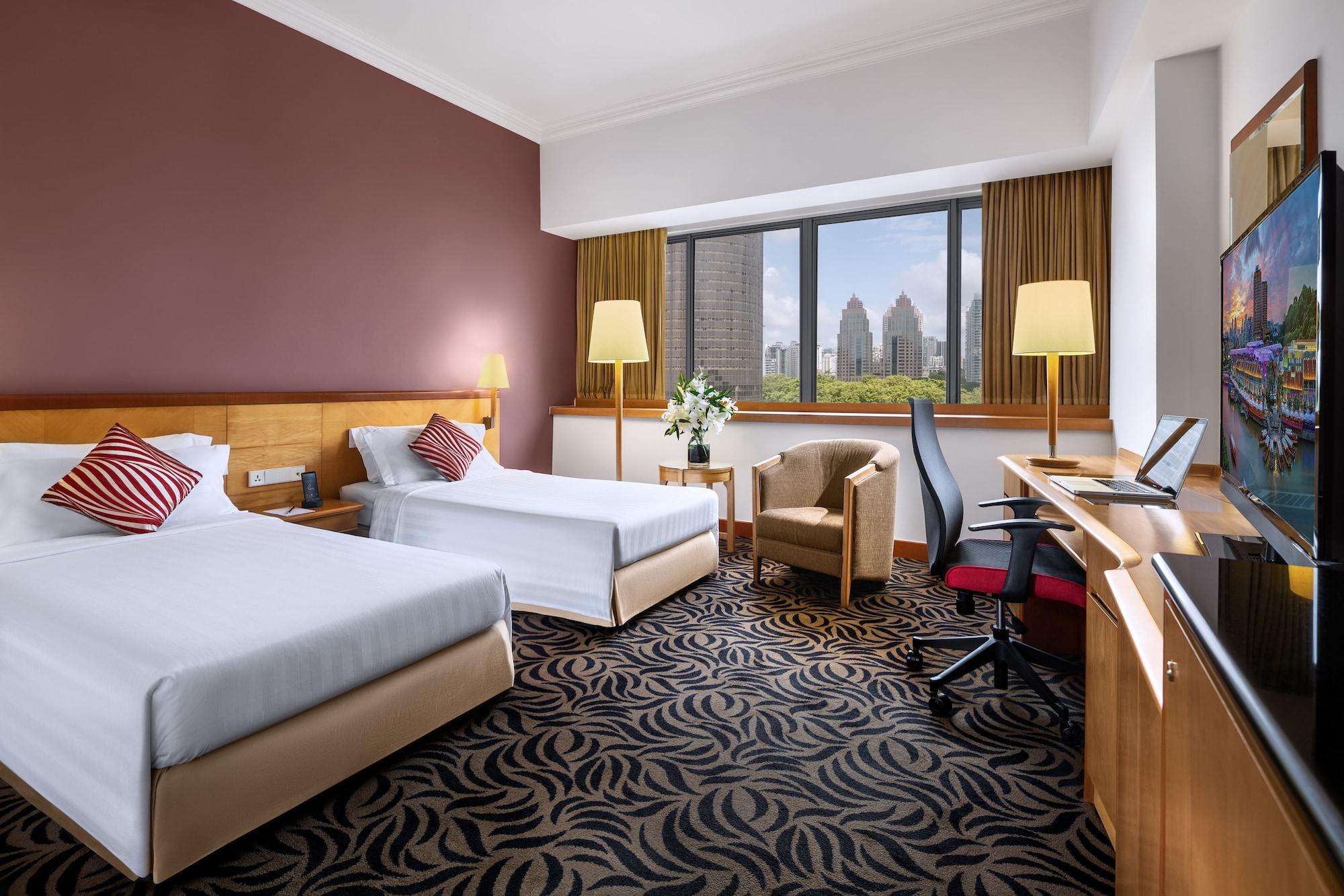 Furama Riverfront 4*