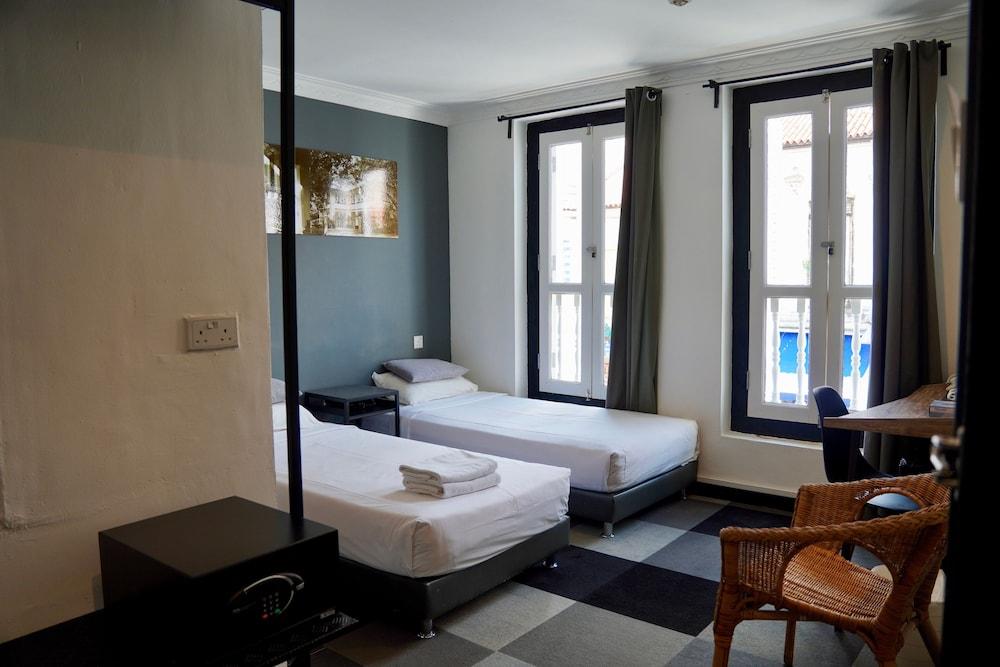 Hotel Check-Inn At Little India 3*