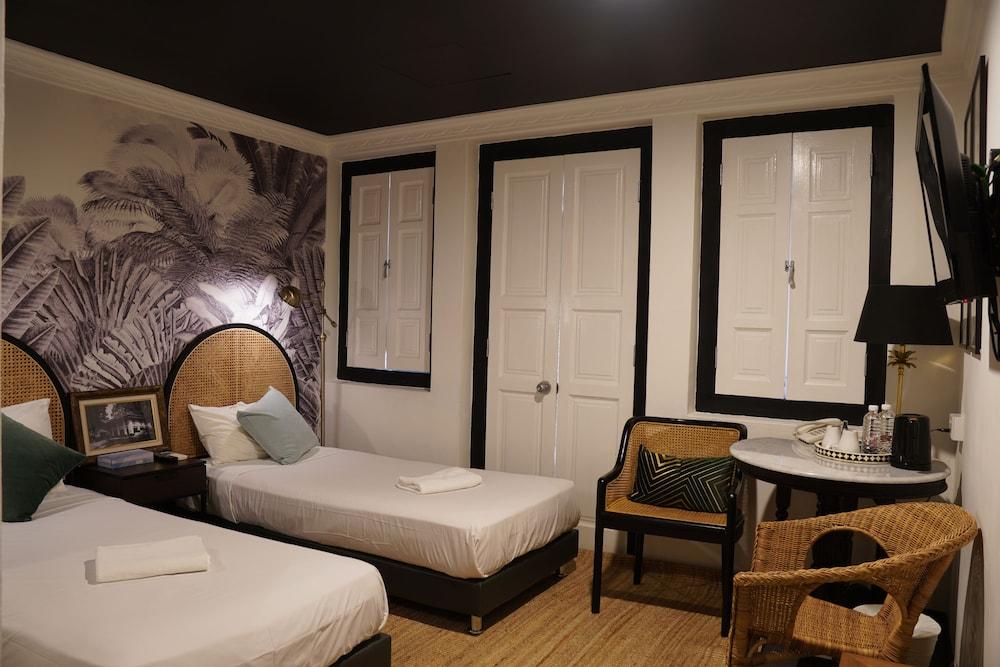 Check-Inn At Little India Hotel 3*
