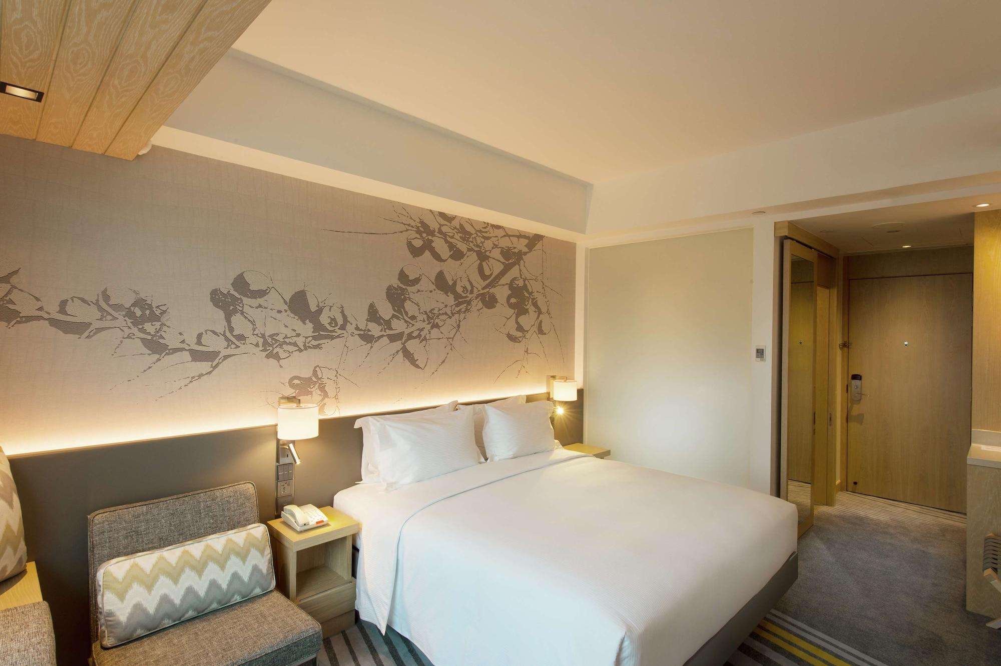 Hotel Hilton Garden Serangoon 4*