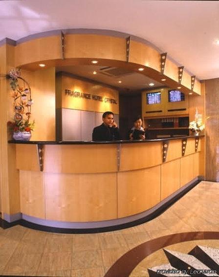 Hotel Ibis Budget Crystal Singapore