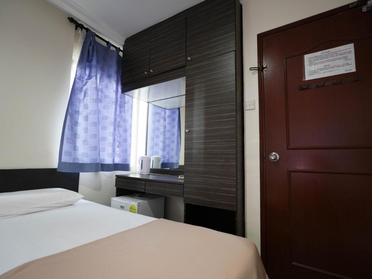 Hotel Amrise 3*