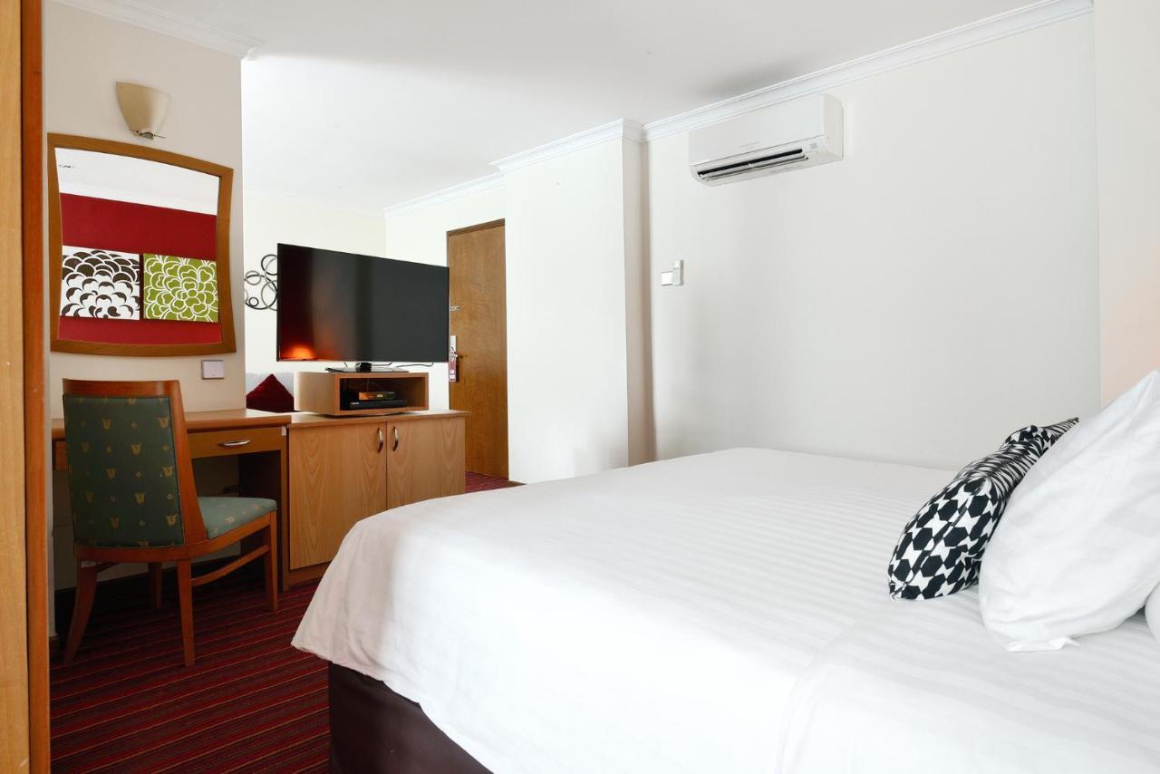The Assembly Place At Stevens, Service Residences