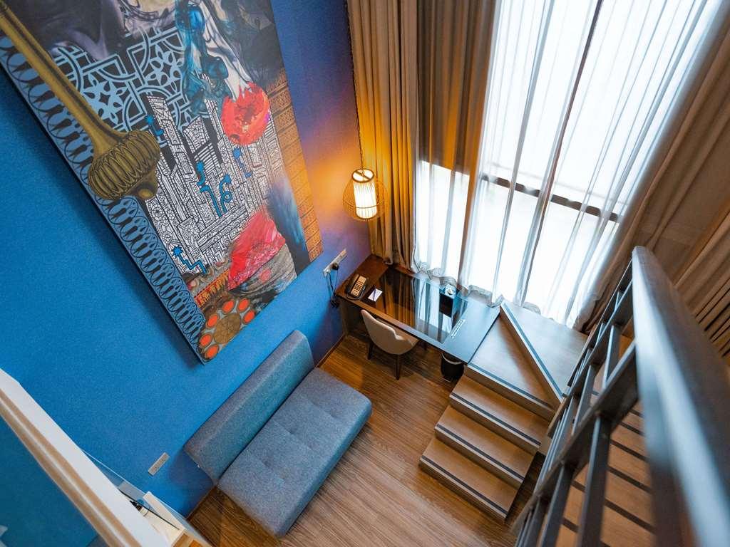 Mercure Bugis Hotel 4*