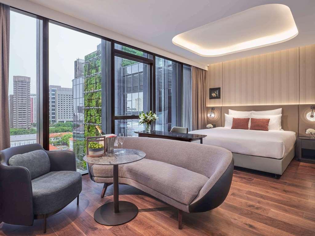 Pullman Hill Street Hotel *