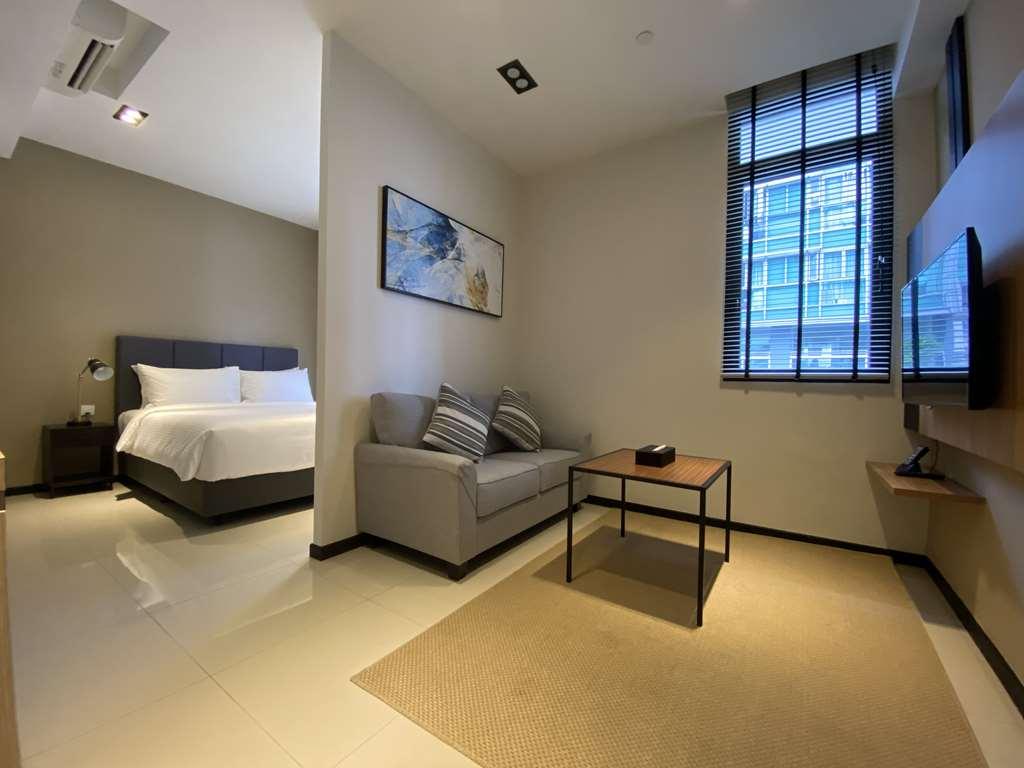 Hotel Momentus Novena