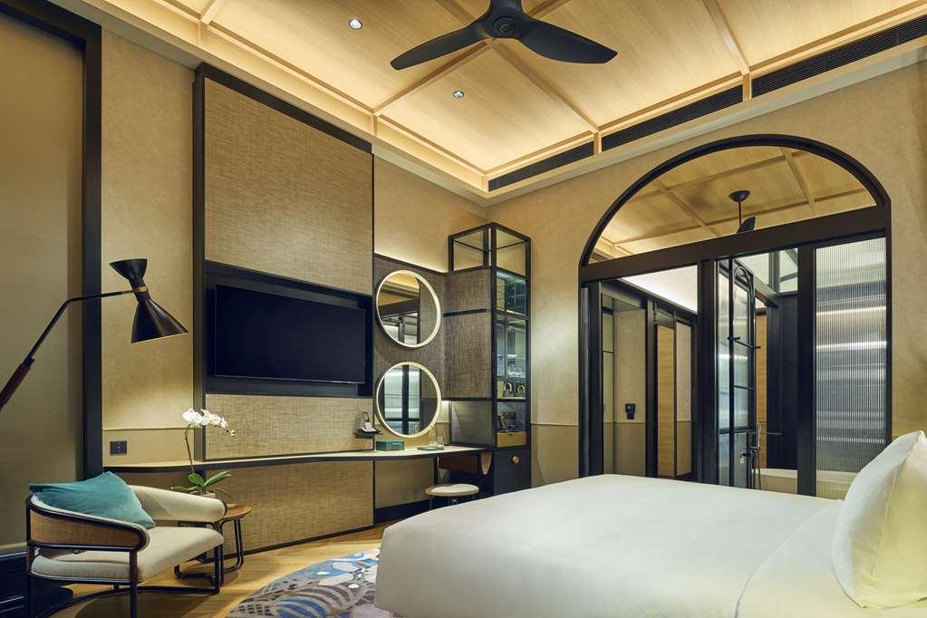 Hotel Artyzen *