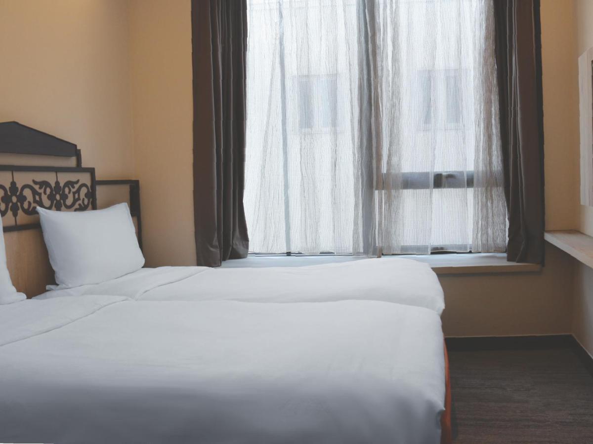 Hotel Aqueen Prestige Lavender