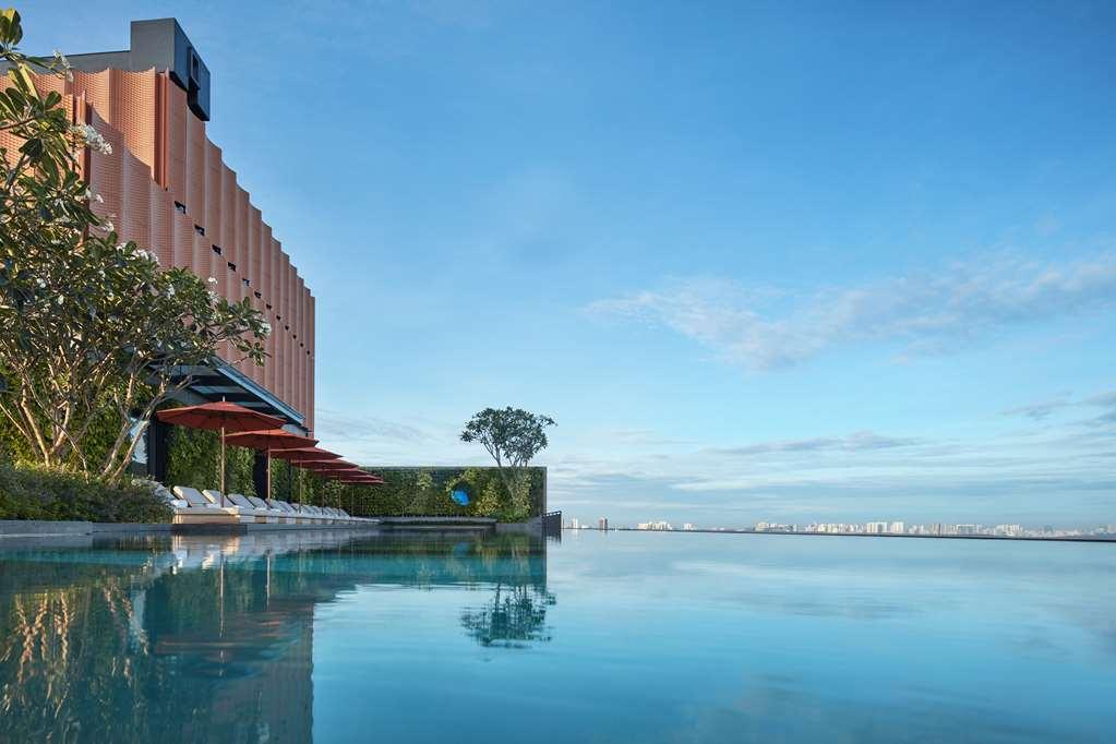 Artyzen Hotel