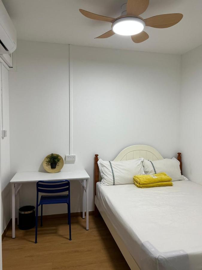 Duke Living Hostel Singapore