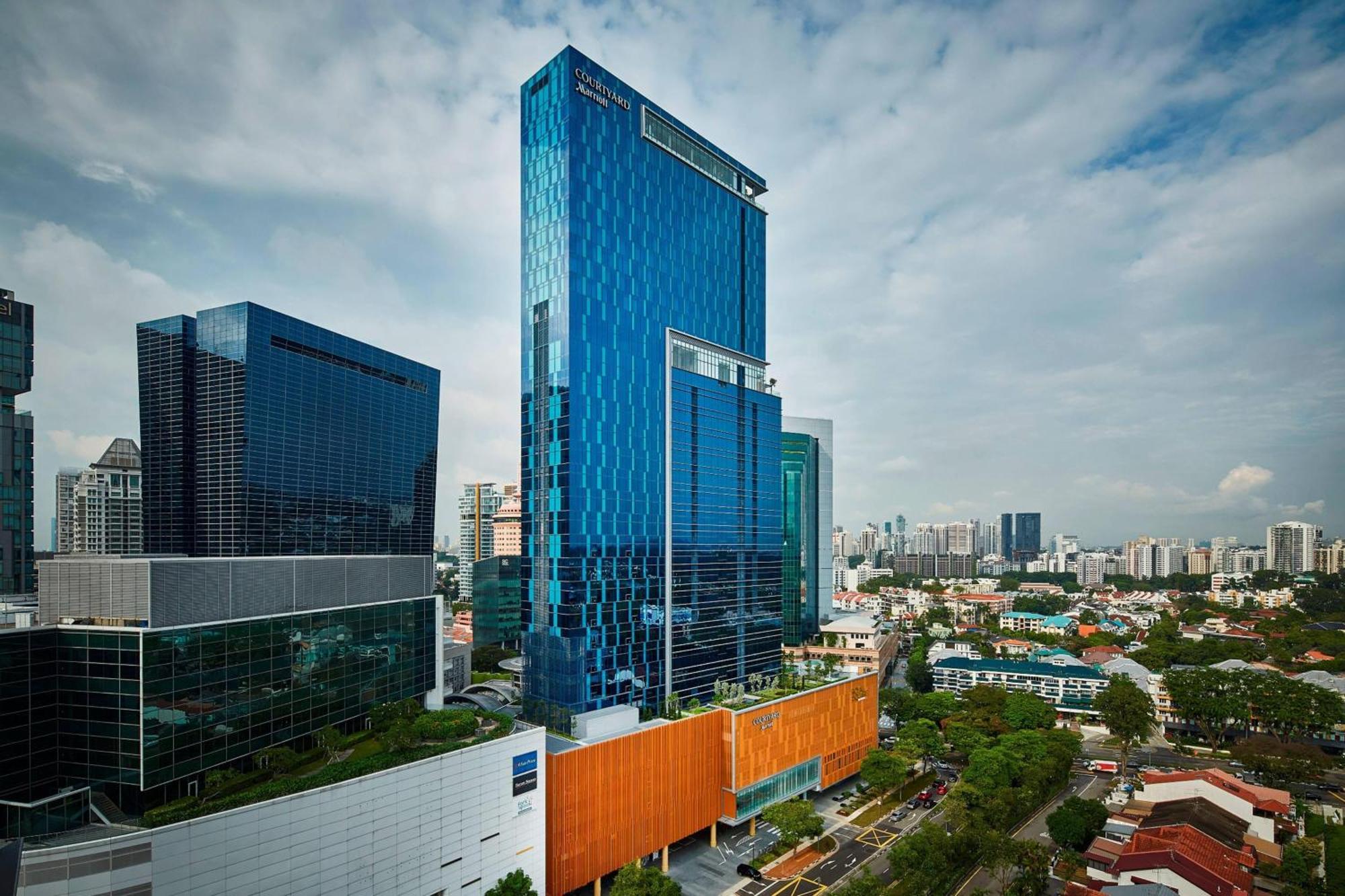 Hotel Courtyard By Marriott Novena