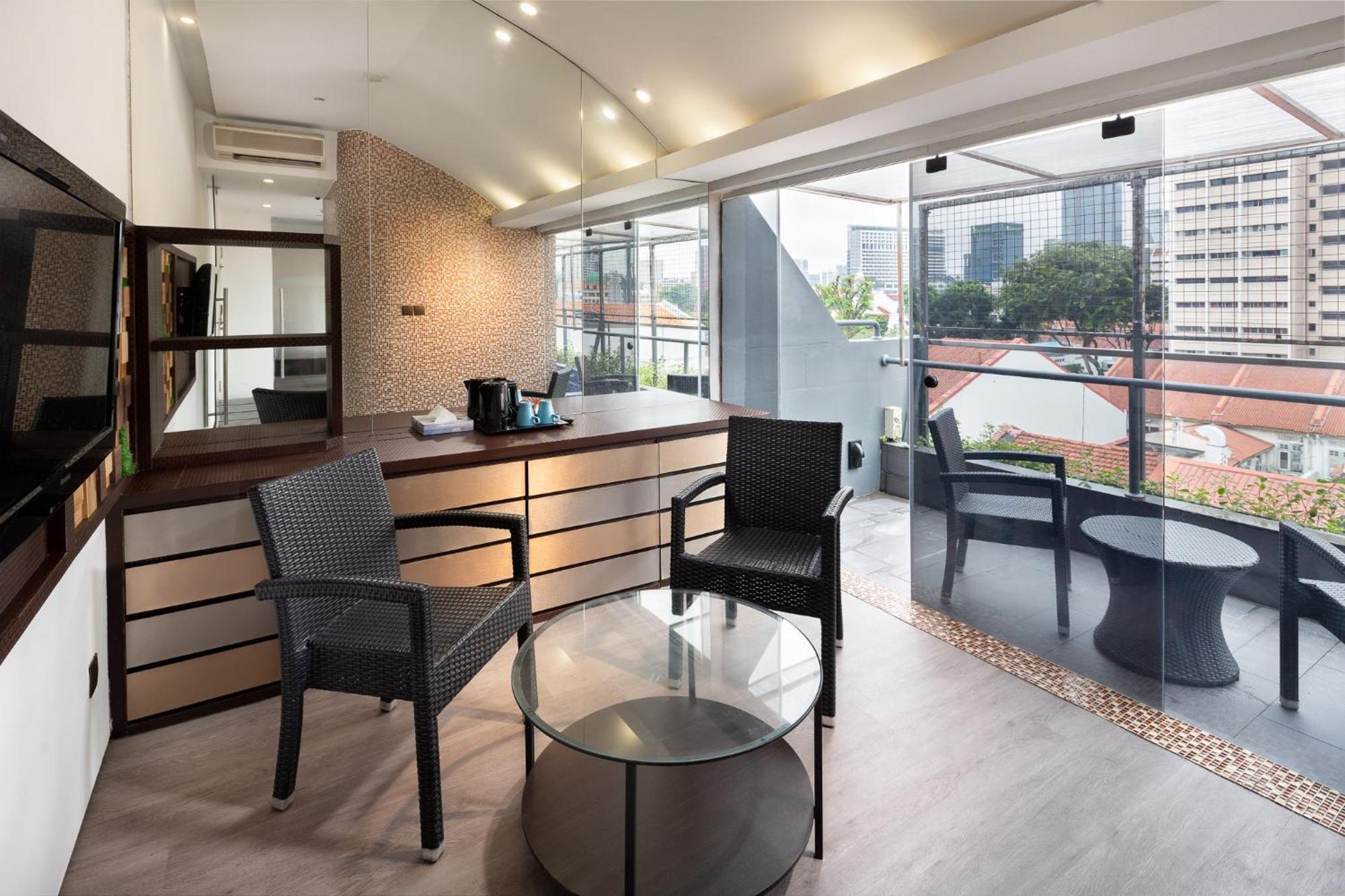 Lion Peak Dickson 3* Singapore