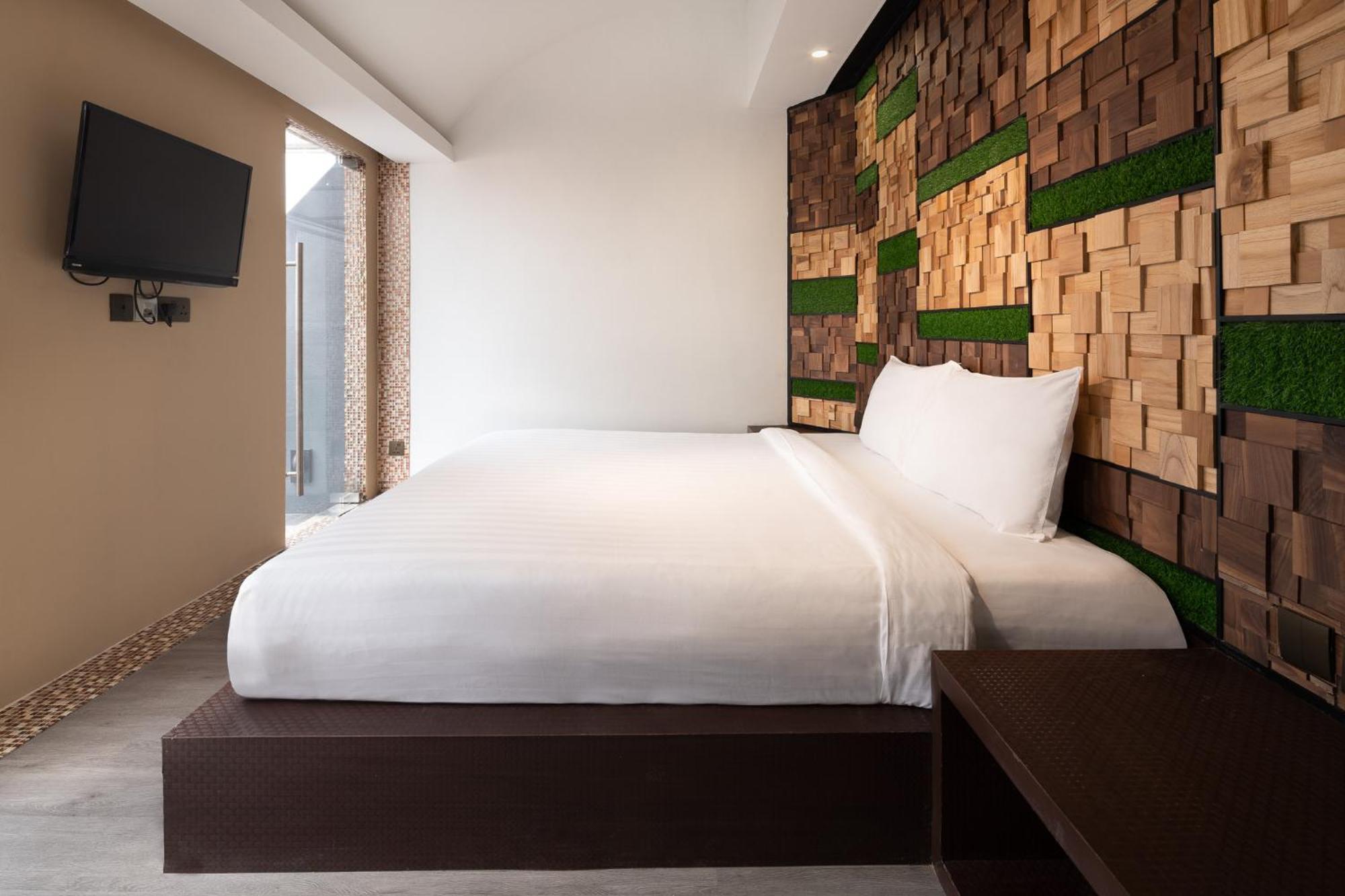 Hotel Lion Peak Dickson 3*