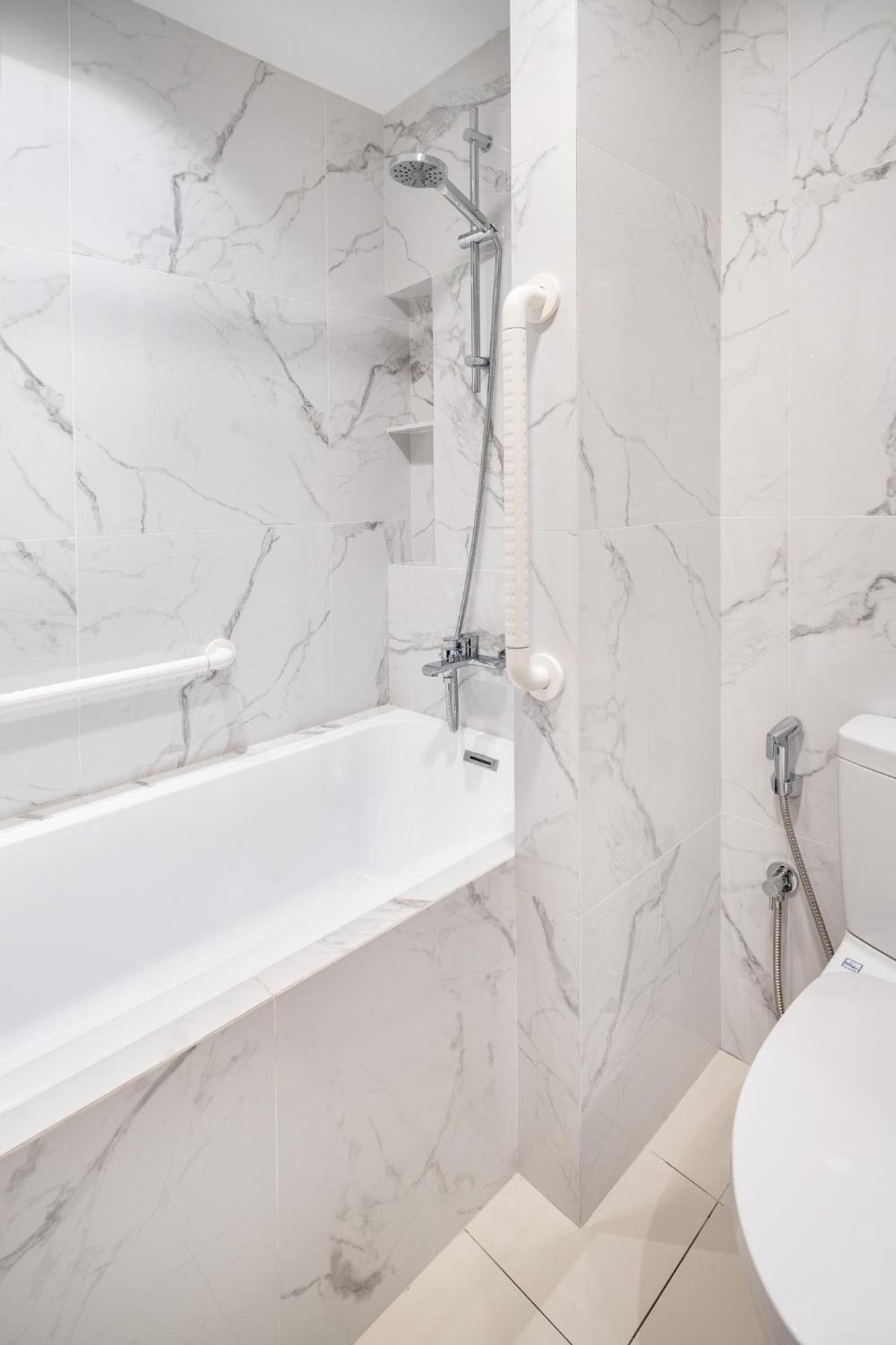 Park Avenue Clemenceau Aparthotel