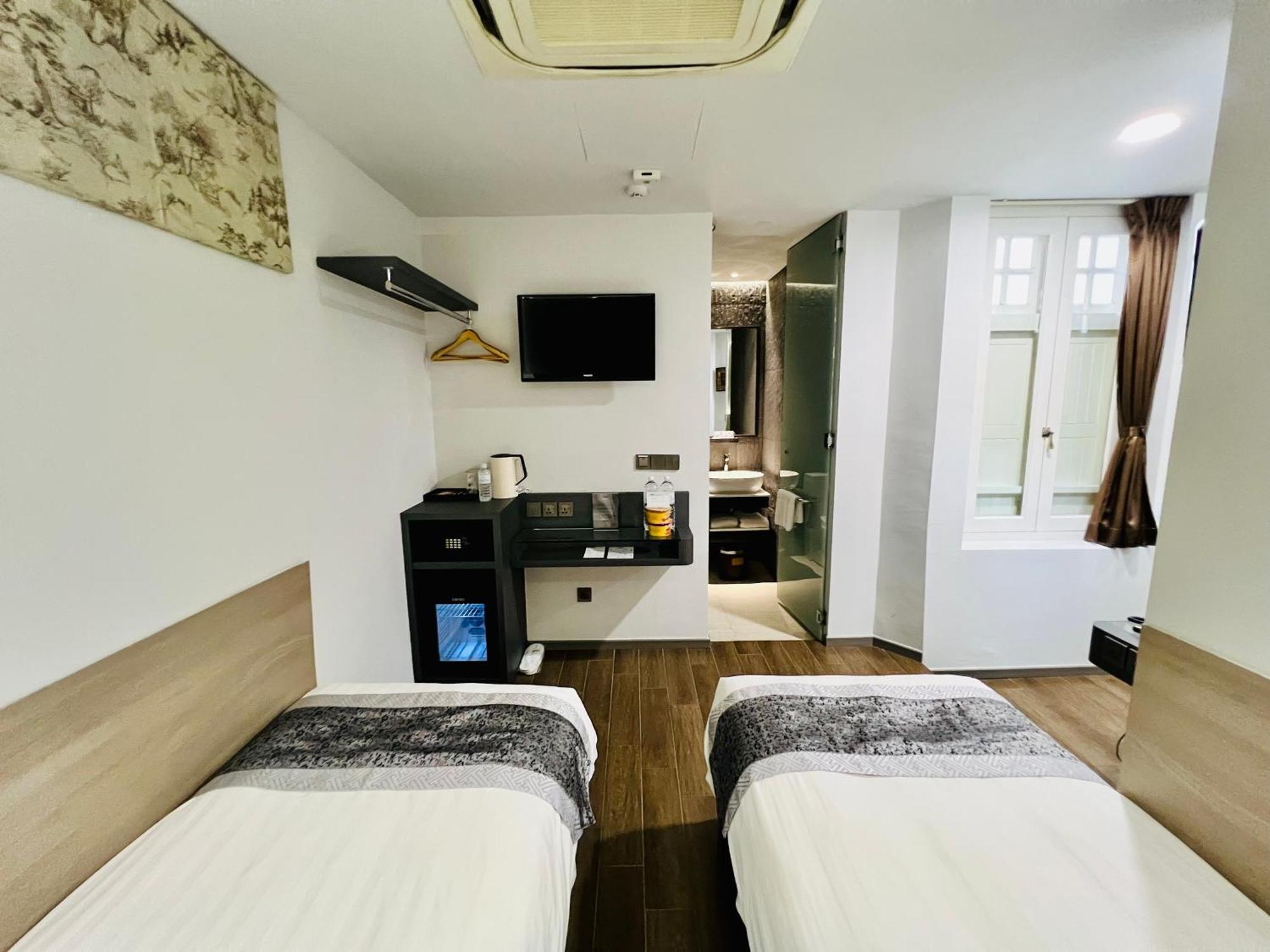 Hotel Bliss Singapore