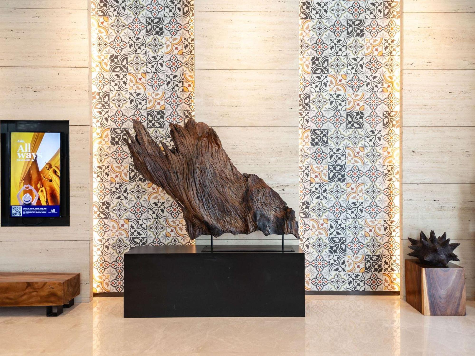 Mercure Bugis Hotel