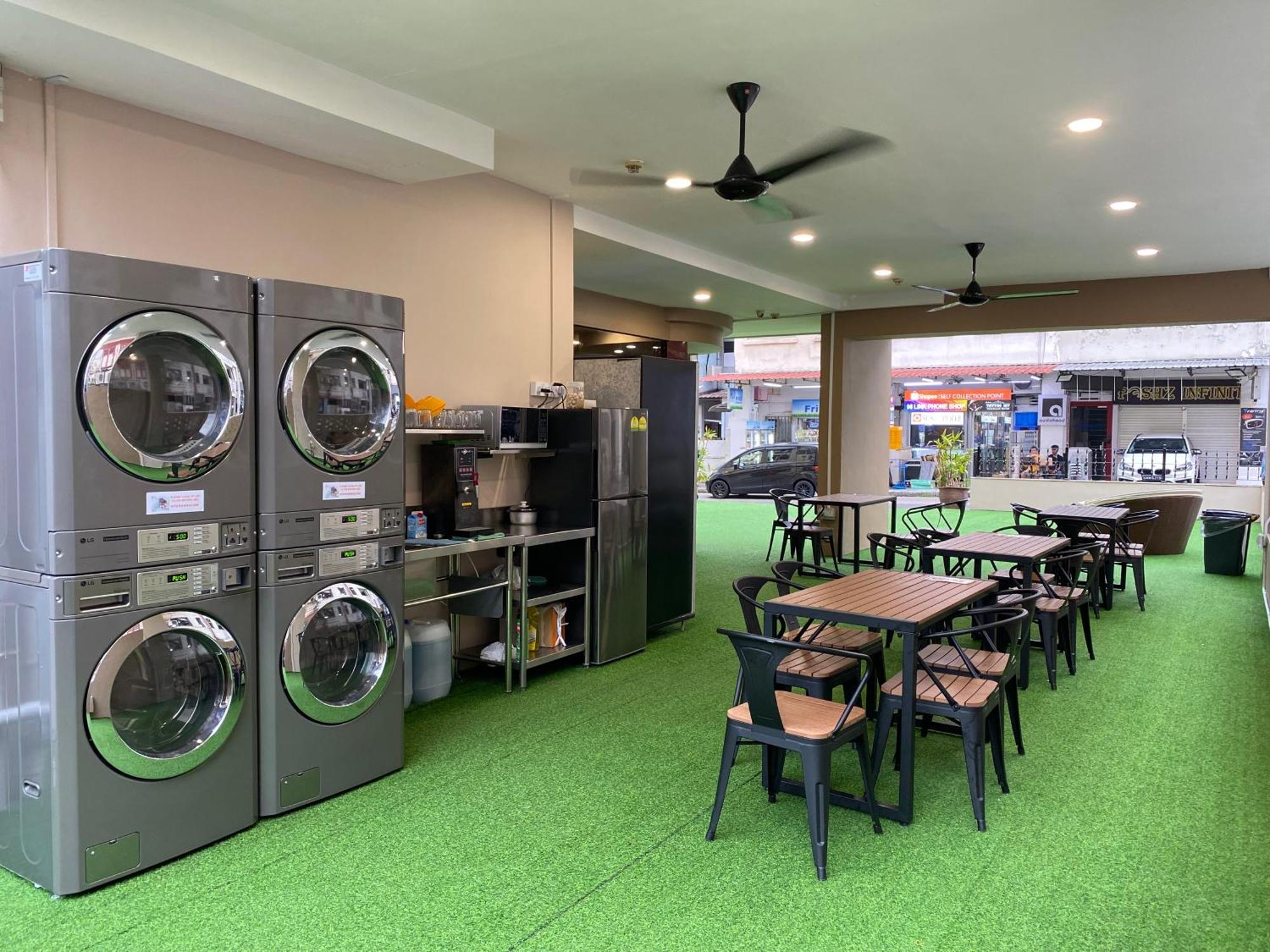 D'nova Kallang Hostel