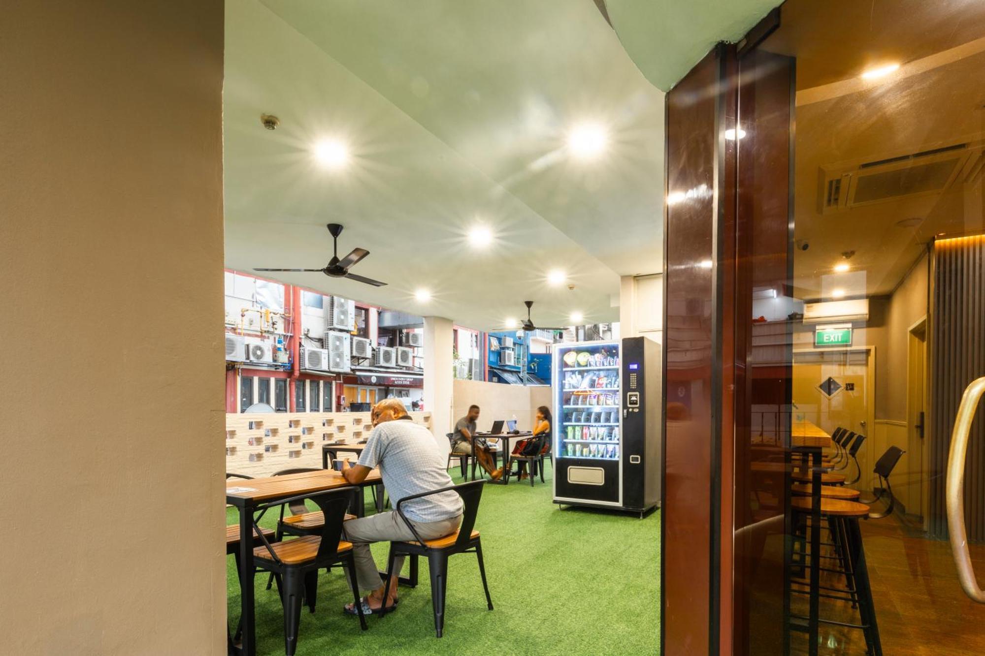 D'nova Kallang Hostel