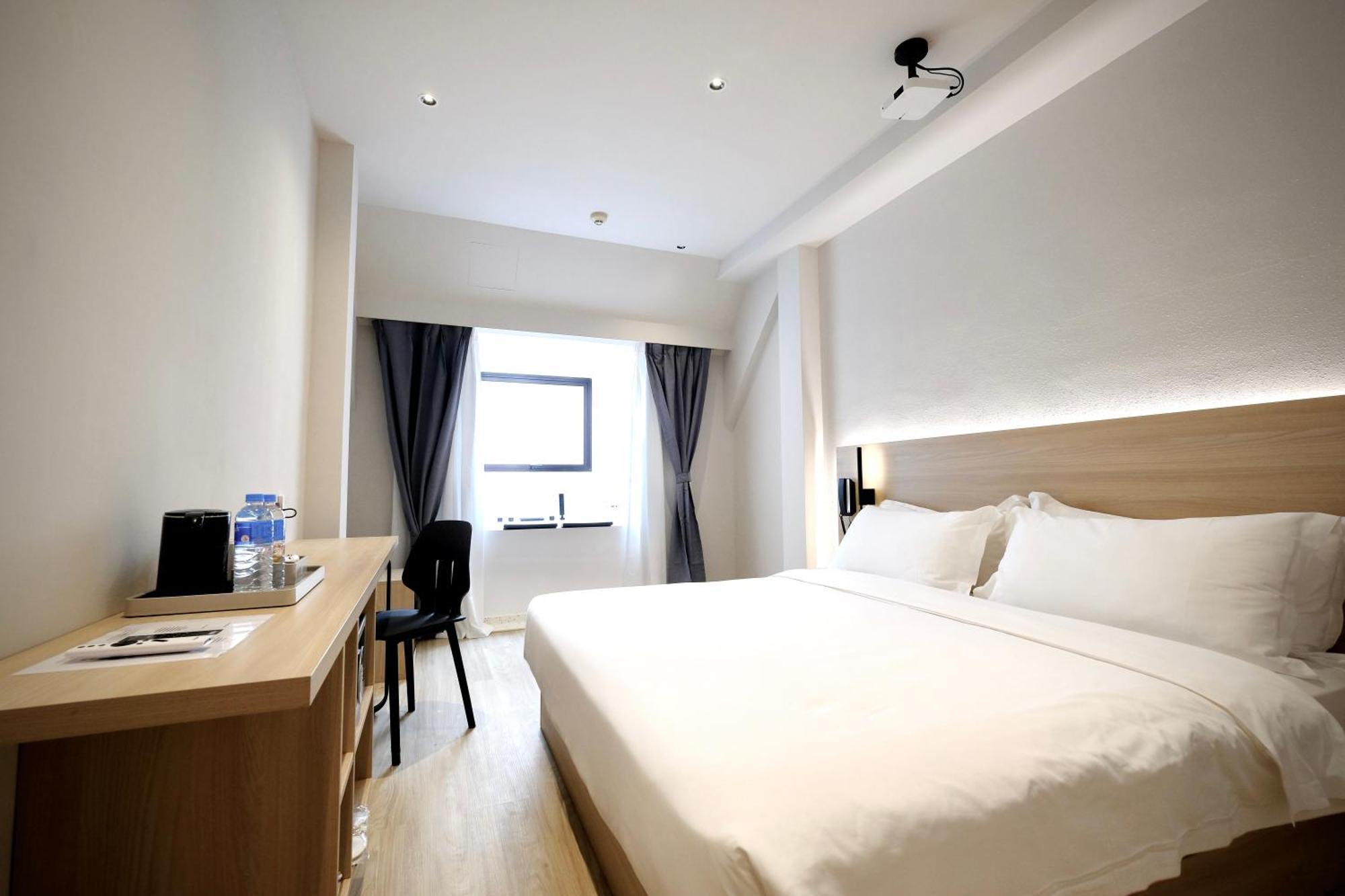 Hotel Rest Bugis