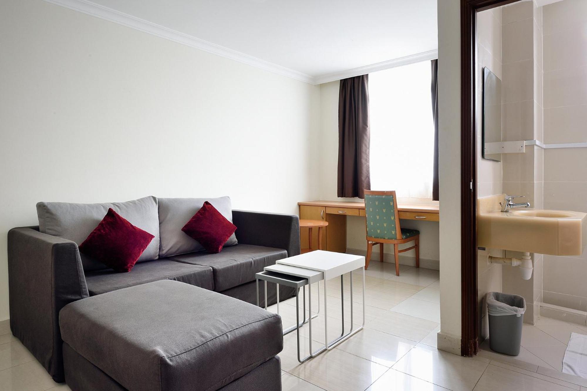 The Assembly Place At Stevens, Service Residences