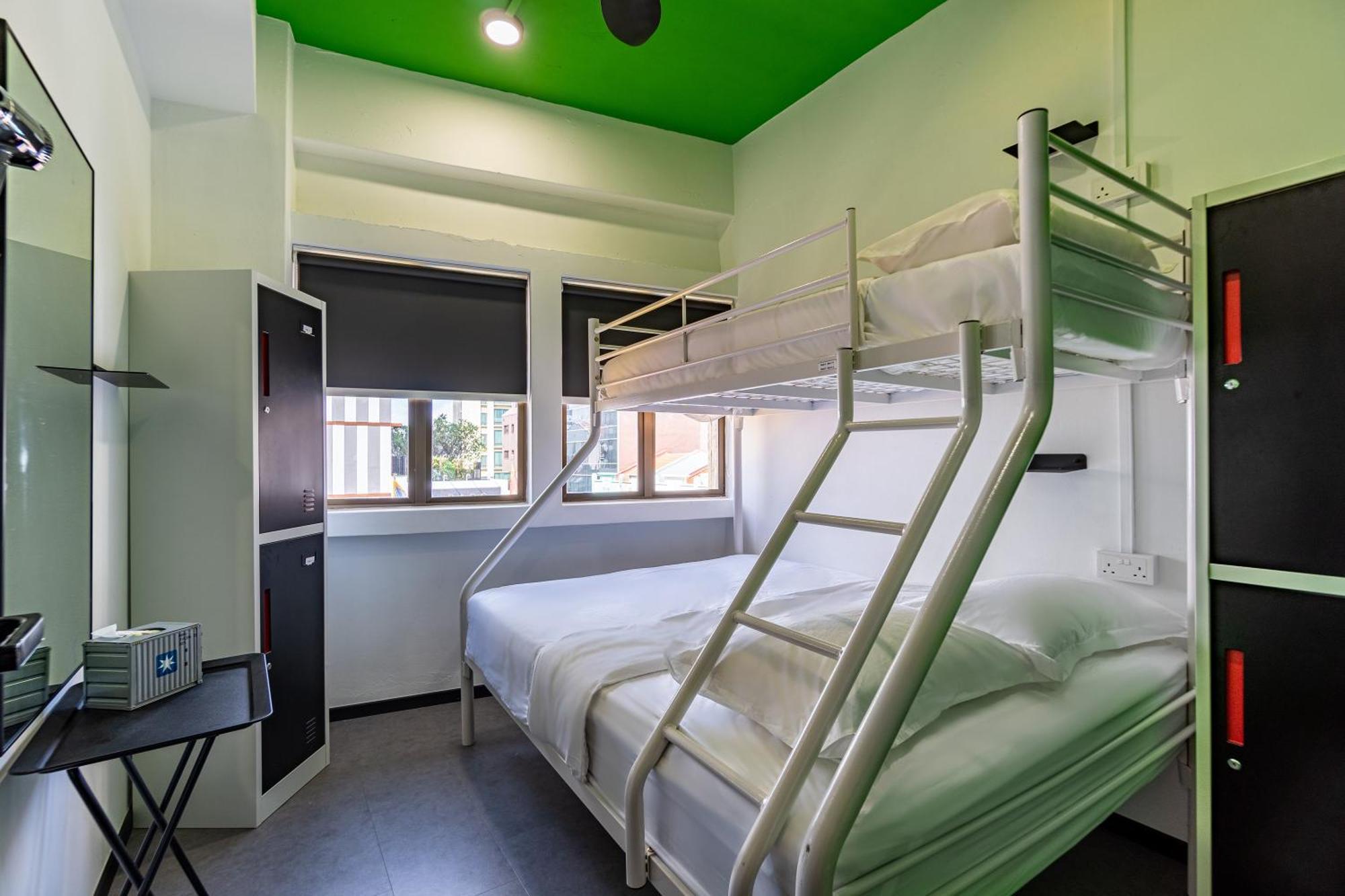 Hostel Rucksack Tyrwhitt Road