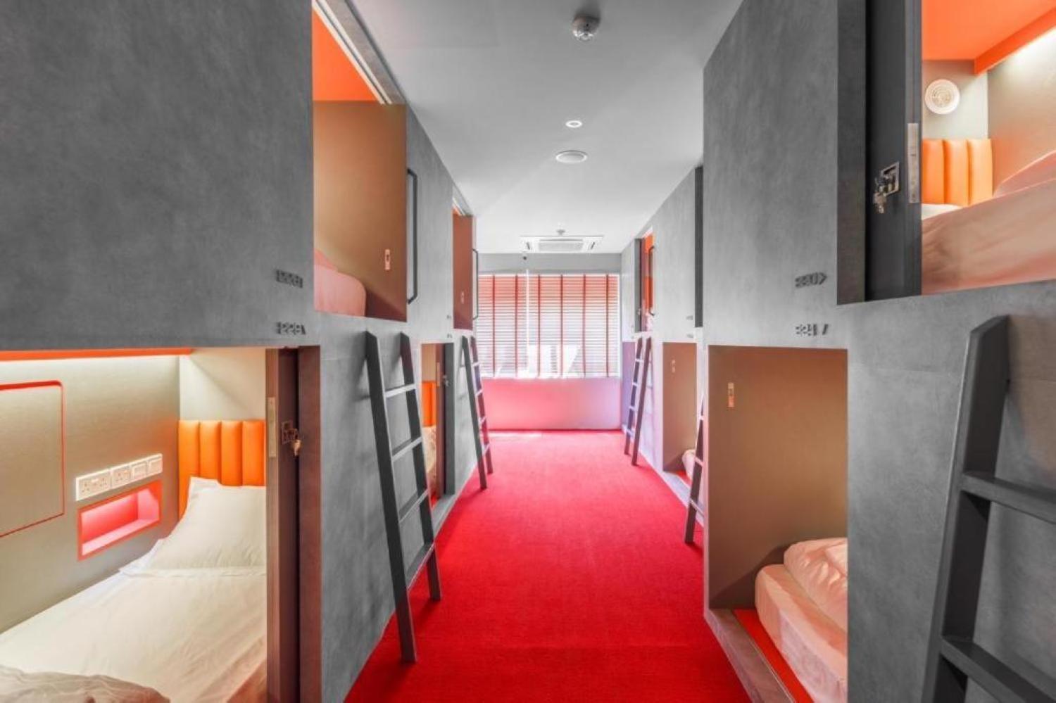 Circular House 2* Singapore