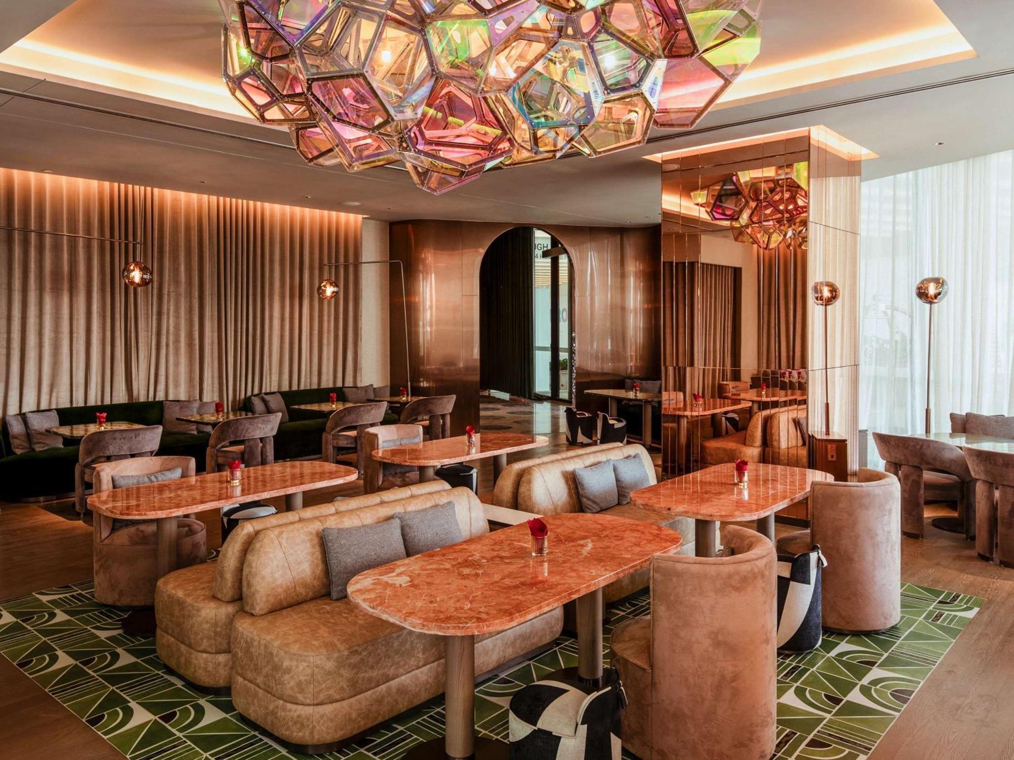 Mondrian Duxton Hotel Singapore