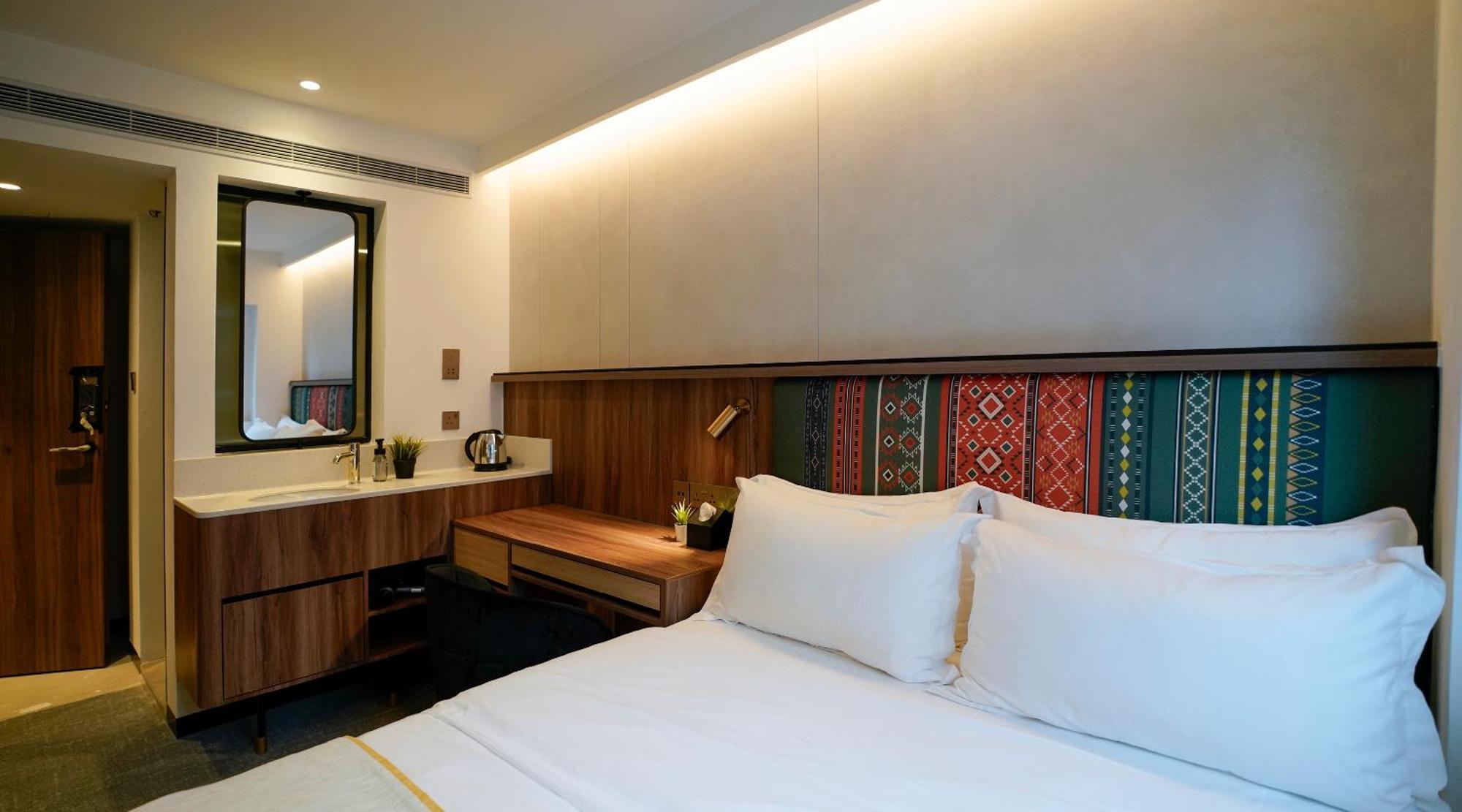 St Signature Bugis Middle Hotel