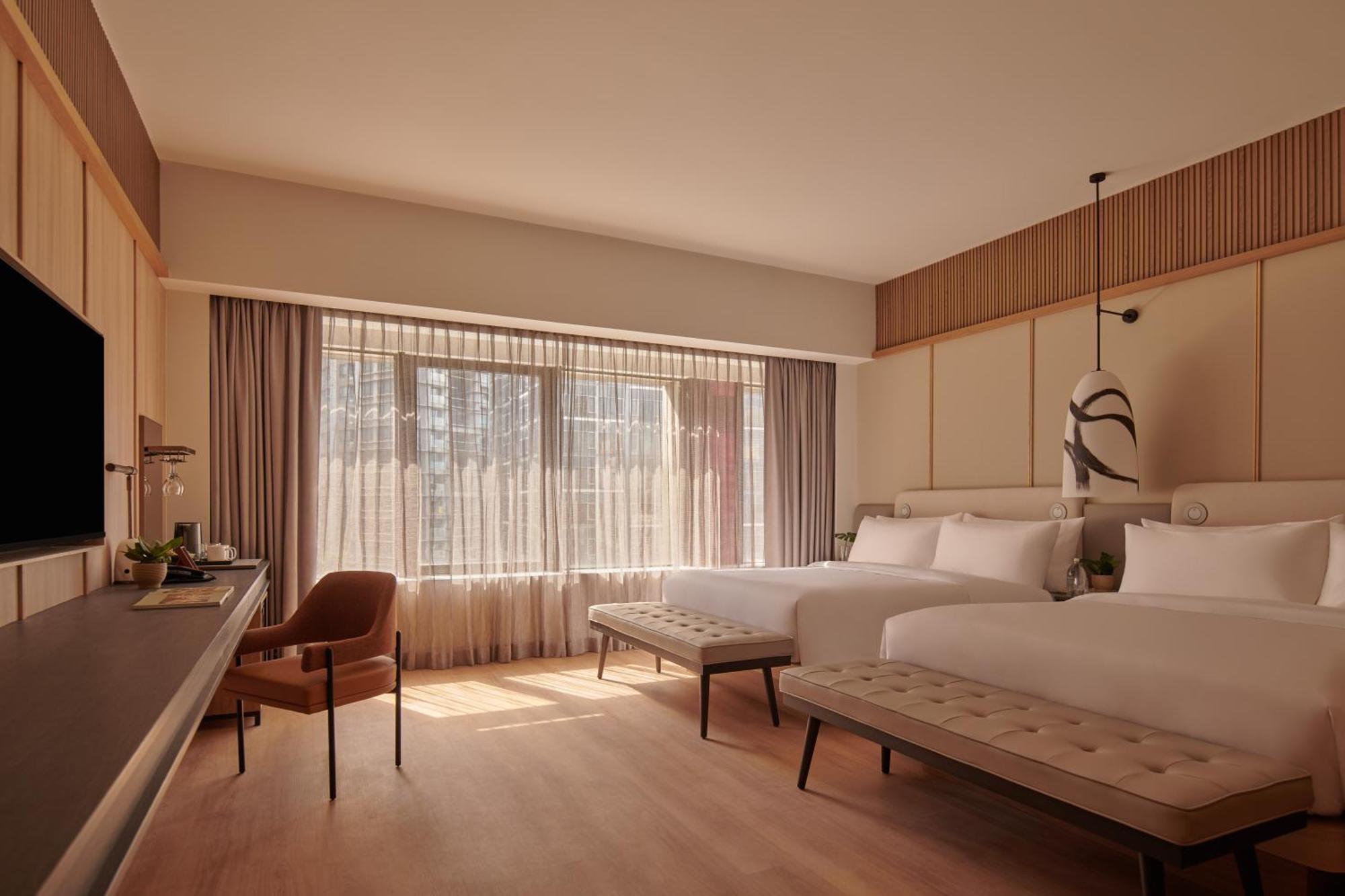 Amara - Newly Renovated