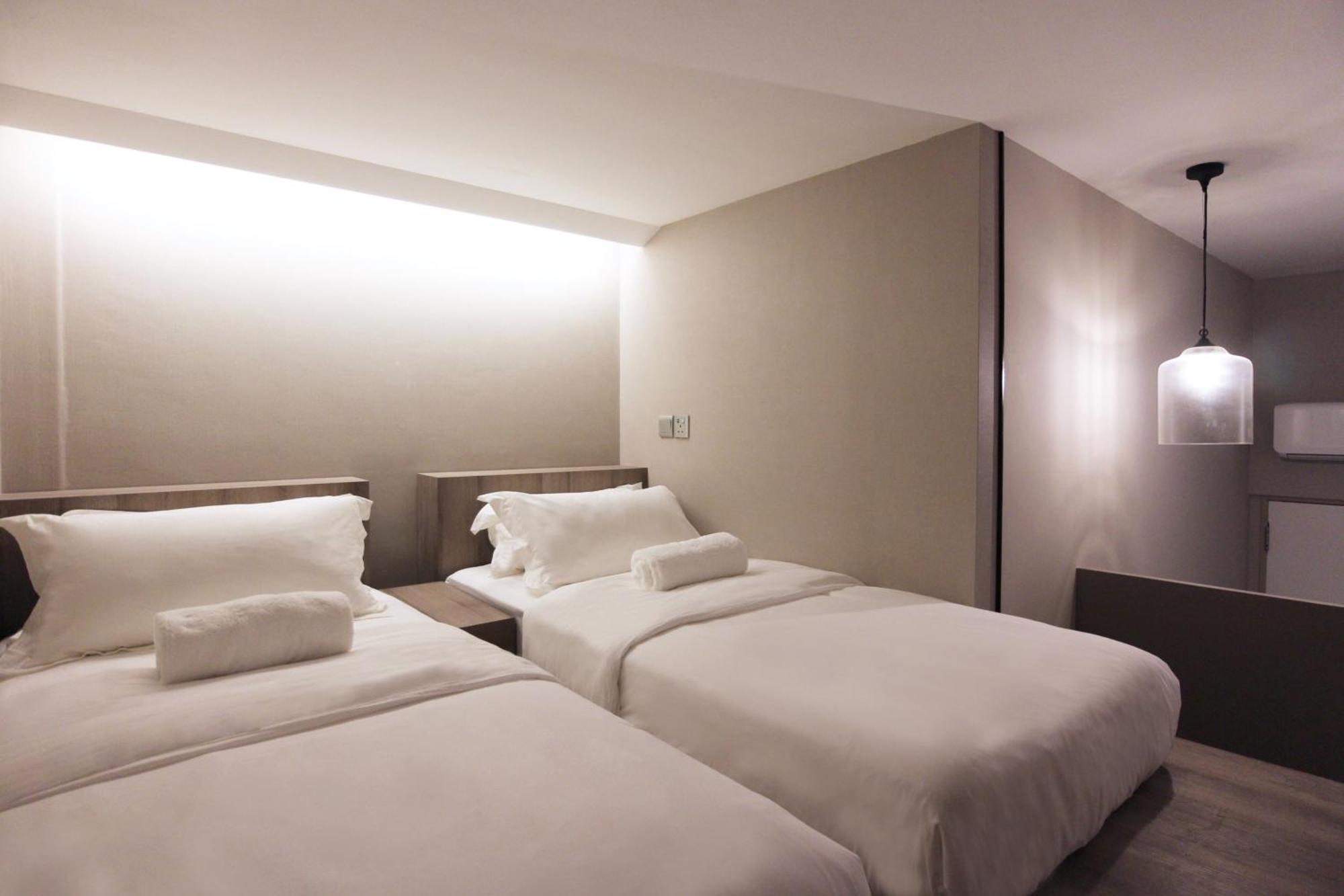 St Signature Jalan Besar Hotel 3*