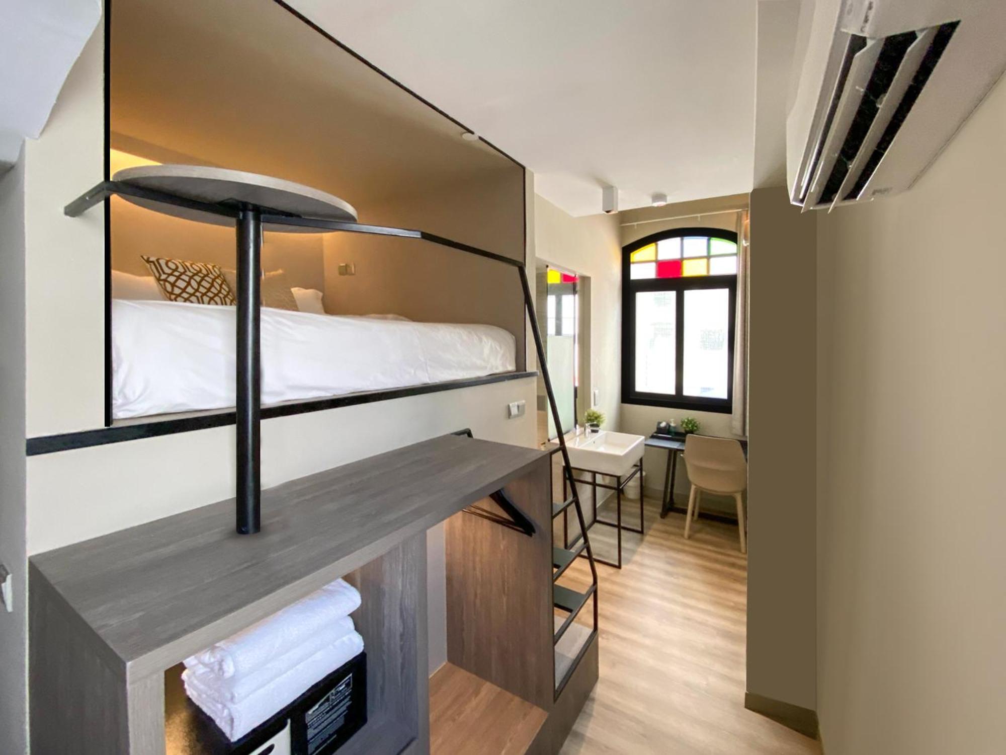 St Signature Jalan Besar Hotel 3*