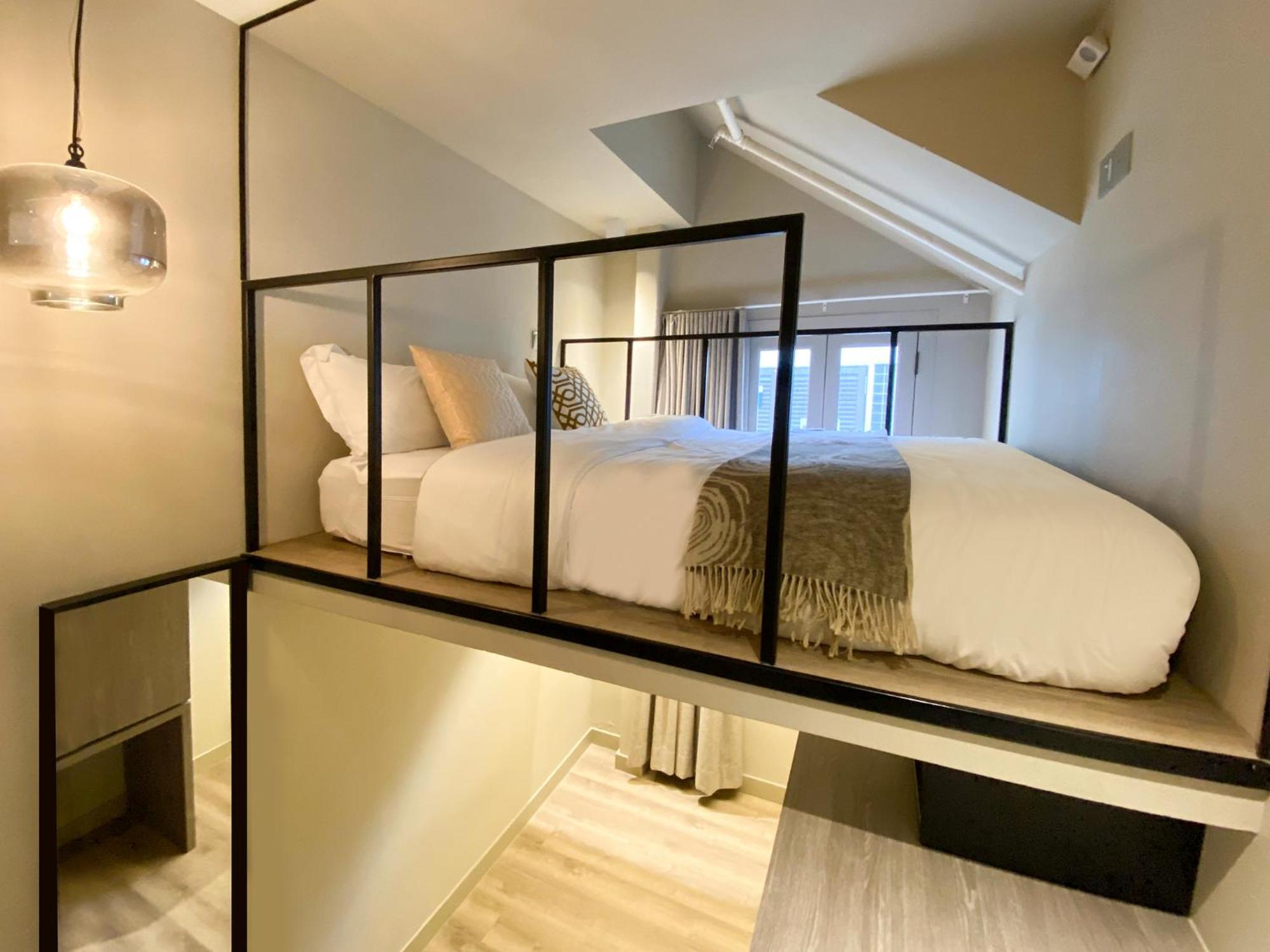 St Signature Jalan Besar Hotel 3*