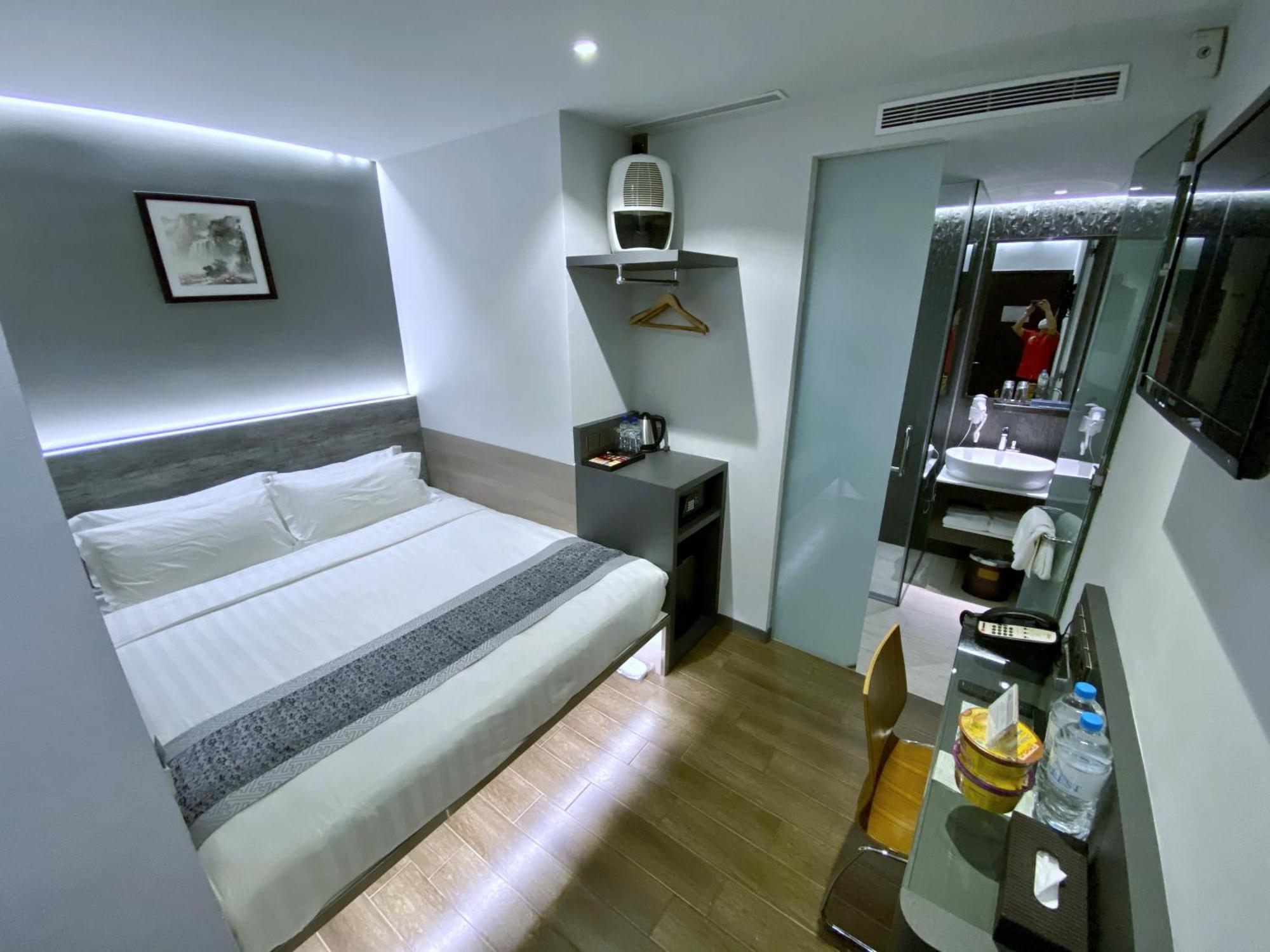 Bliss Hotel